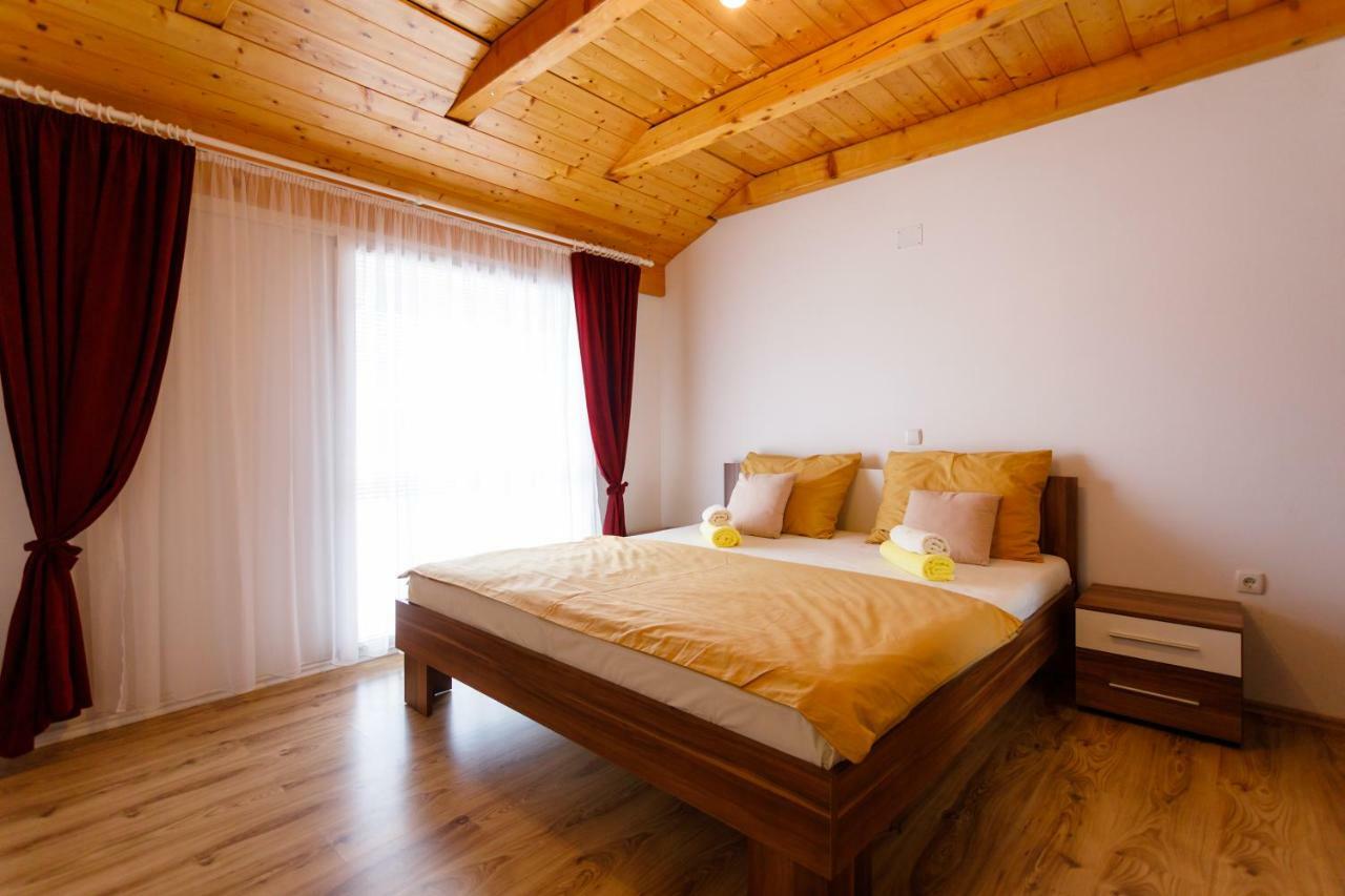 Apartment Aleksandra Malinska Luaran gambar